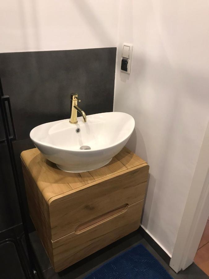 Stylowy Apartament W Centrum Breslavia Esterno foto